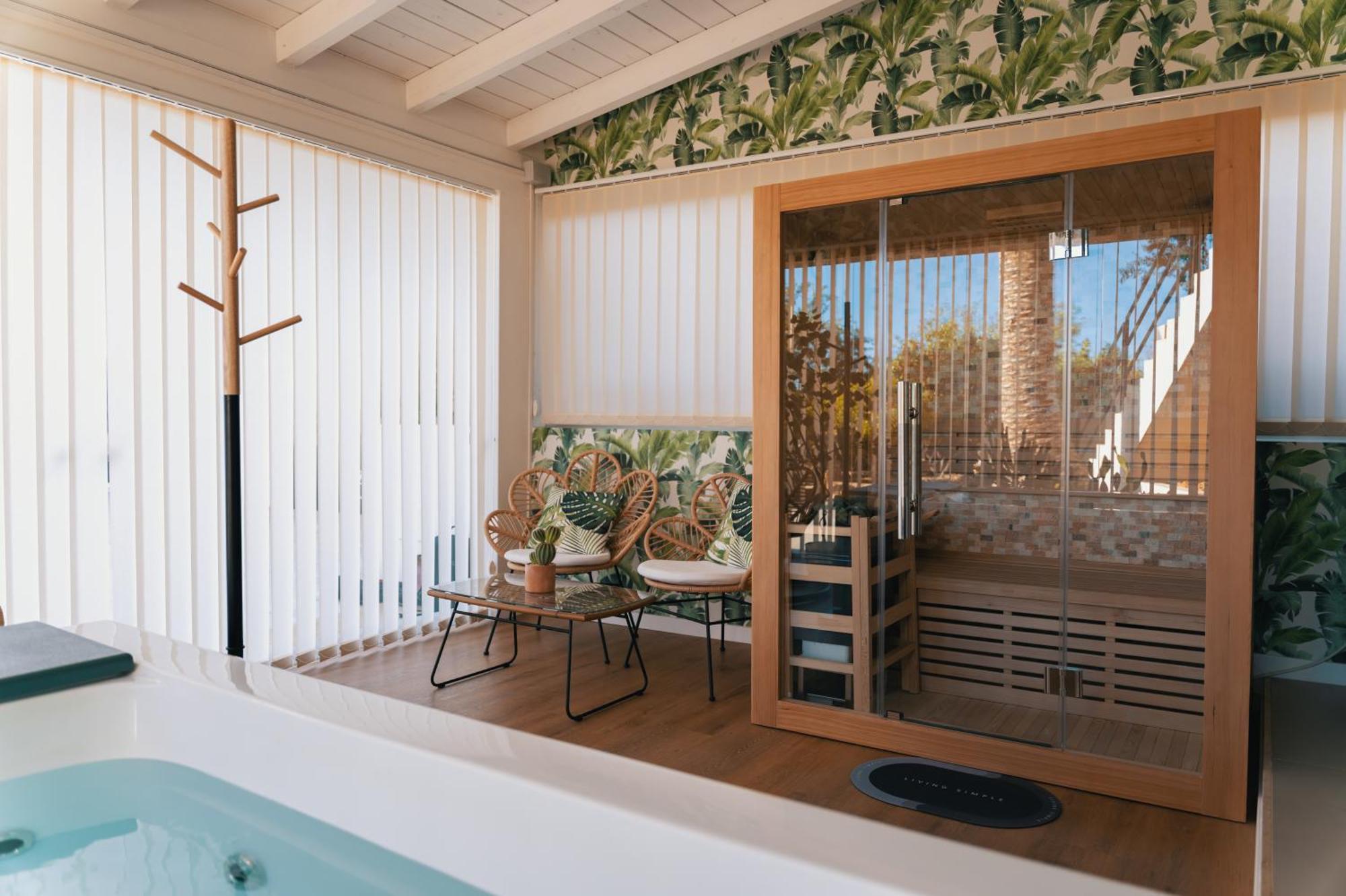 Suite Spa Access,1581251999:JPEG
